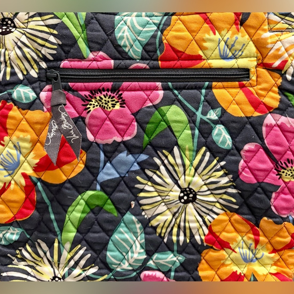 5 VERA BRADLEY Multicolor Floral Quilted Crossbody Bags, vanity and wallet EUC - Picture 14 of 14